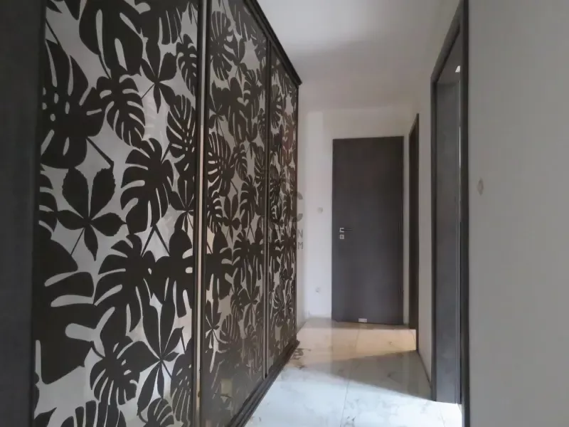 Pálmalevél mintás térelválsztó