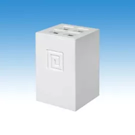 fürdőszobai kiegészítő, fürdőszobai kellékek, fürdőszoba kiegészítő szett, fogkefe tartó, műanyag fogkefe tartó