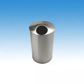szemetes,szemetes kuka,fém szemetes,hulladékgyűjtő,kuka