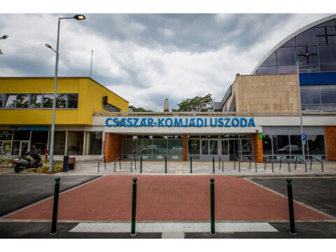 Császár-Komjádi Sportuszoda